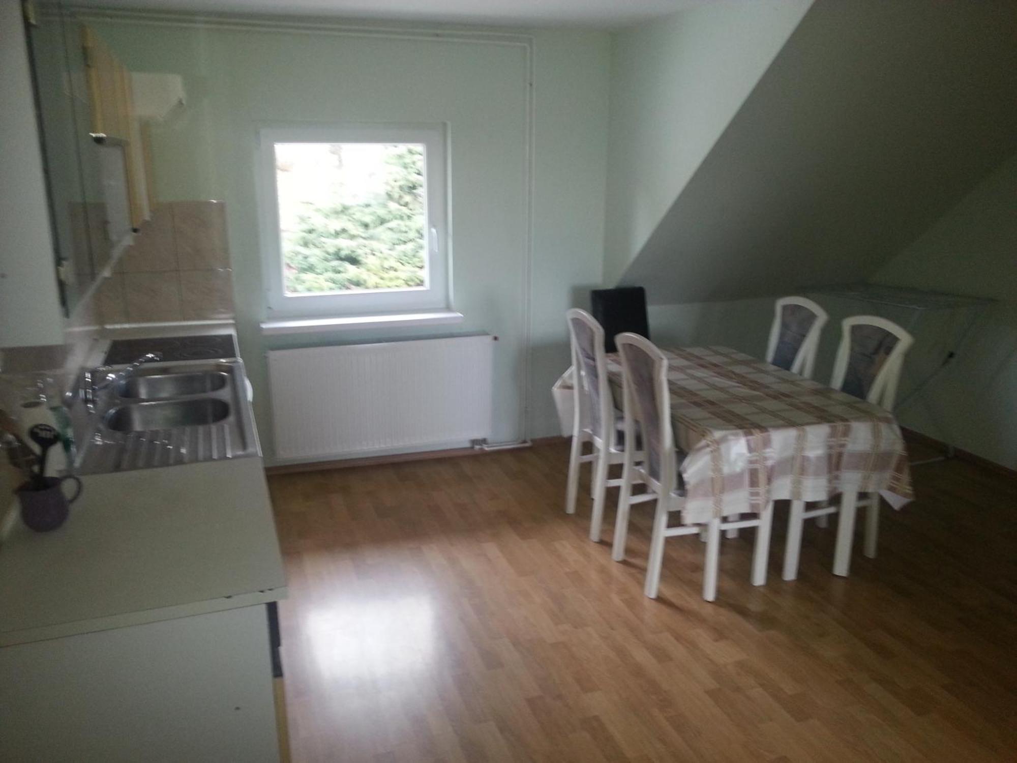 Sostanj Velenje Ravne Sobe Rooms Vrtacnik D O O Exterior foto